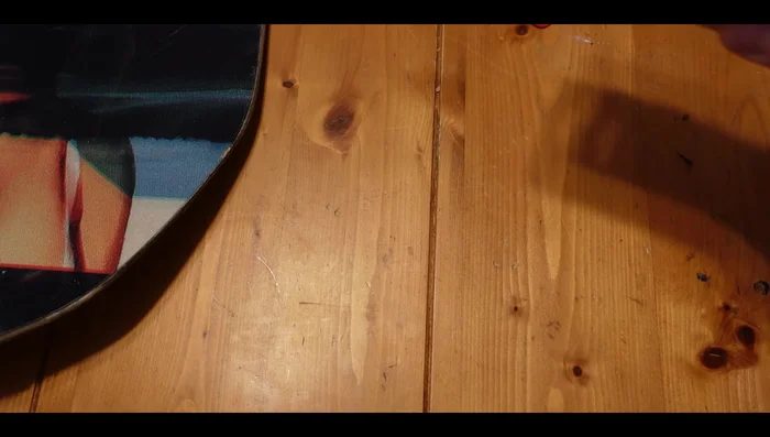 Prepare the adhesive: Mix the two-part JB Weld plastic bonder thoroughly.