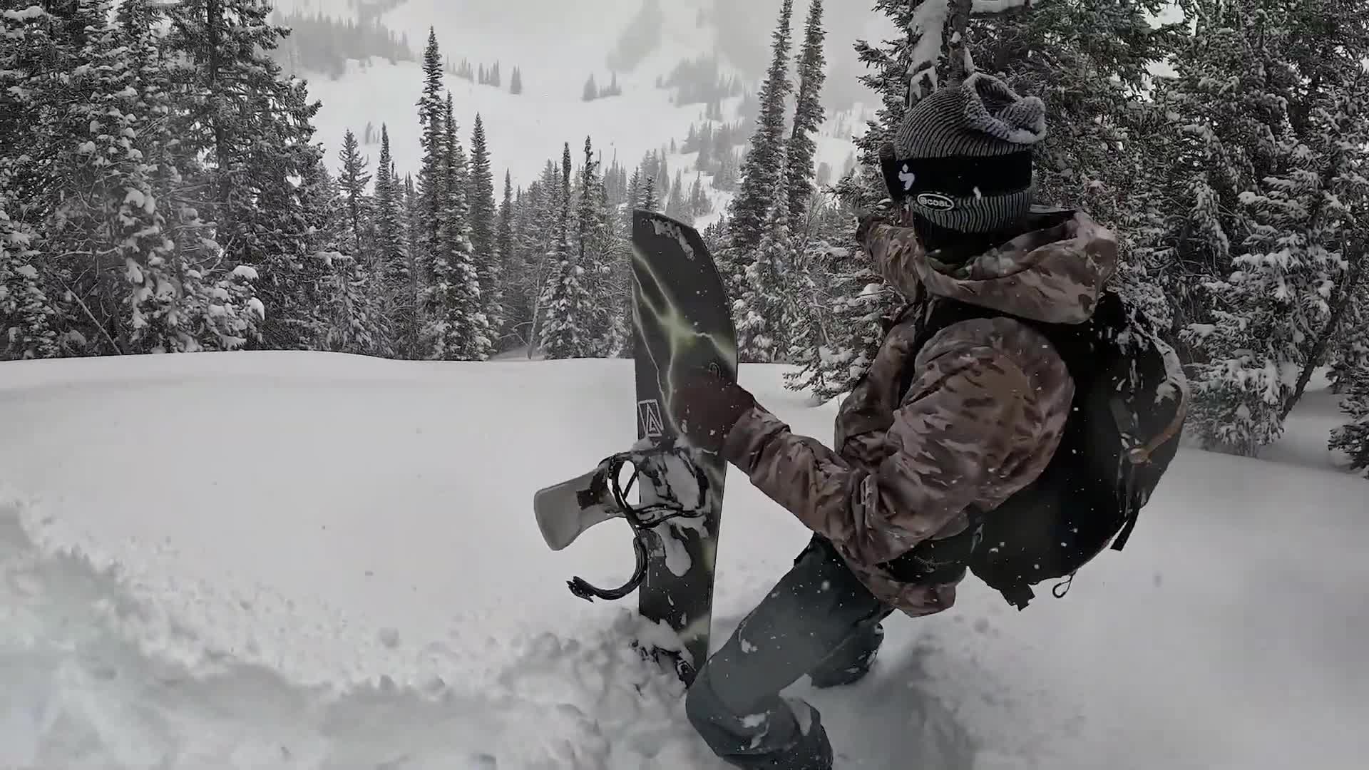 Mike Mountain about to start a powder run