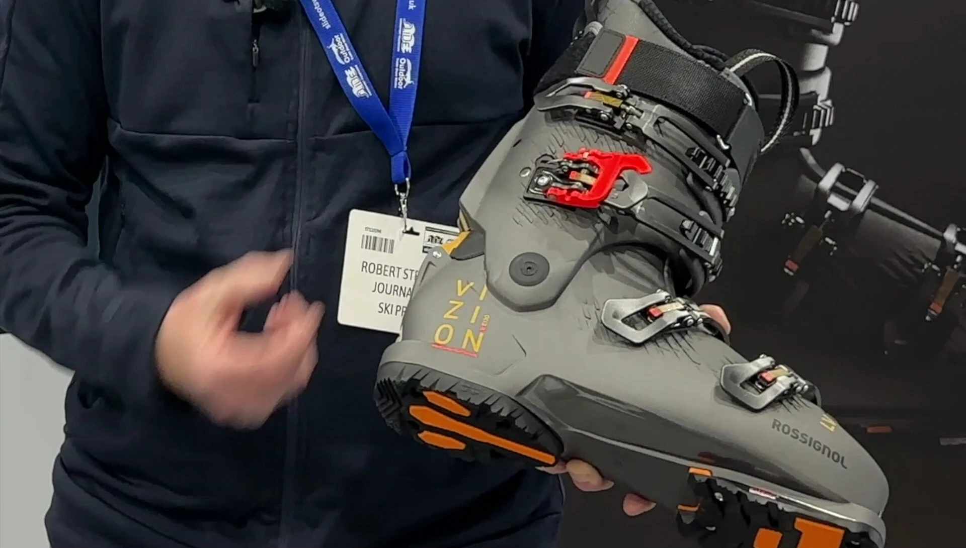 The mechanism of the double buckle system, pin release shown.