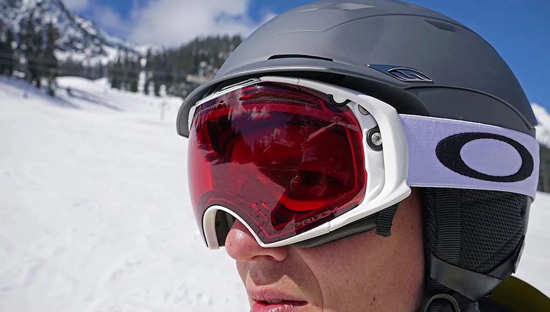 The Smith Vantage MIPS helmet.