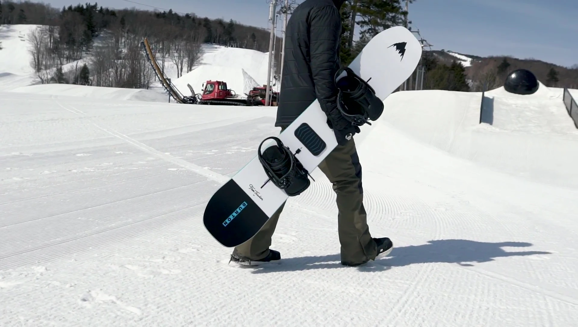 Close-up of the Burton Free Thinker snowboard showcasing its positive camber.