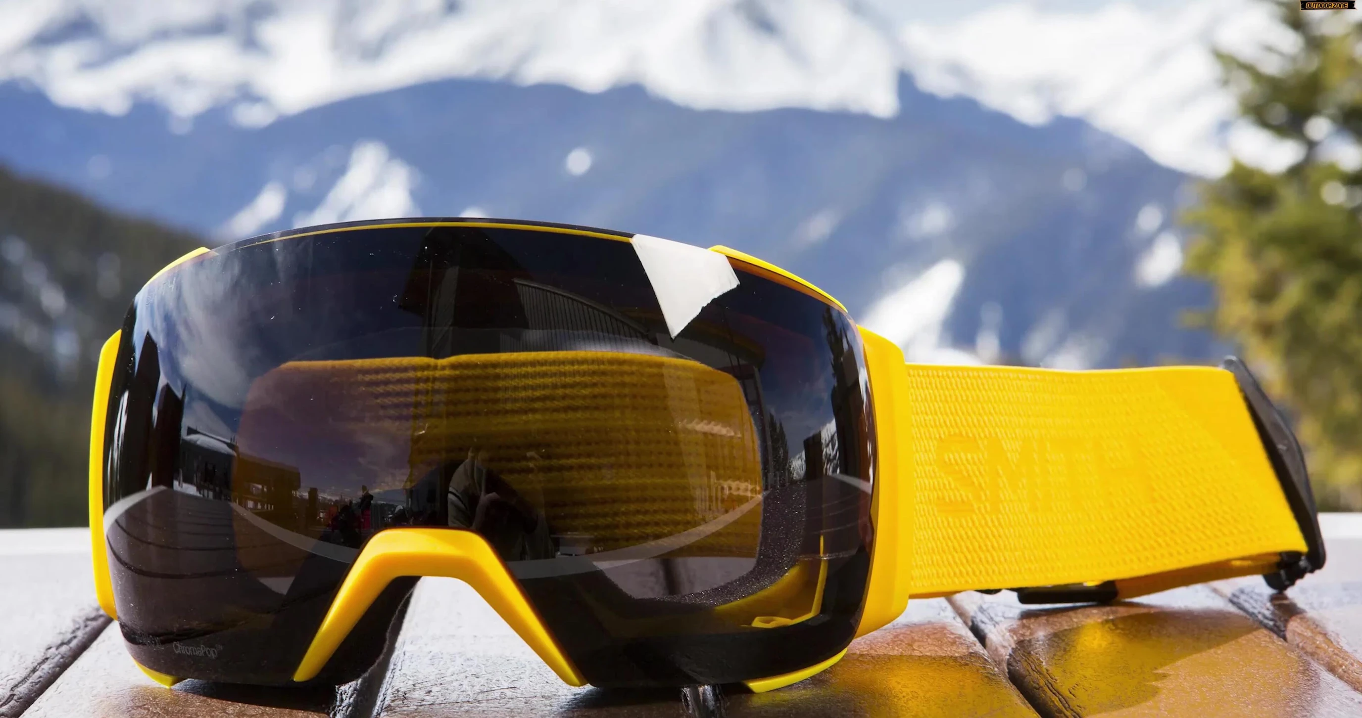 Smith 40 MAG goggles demonstrating their lens technology and design.