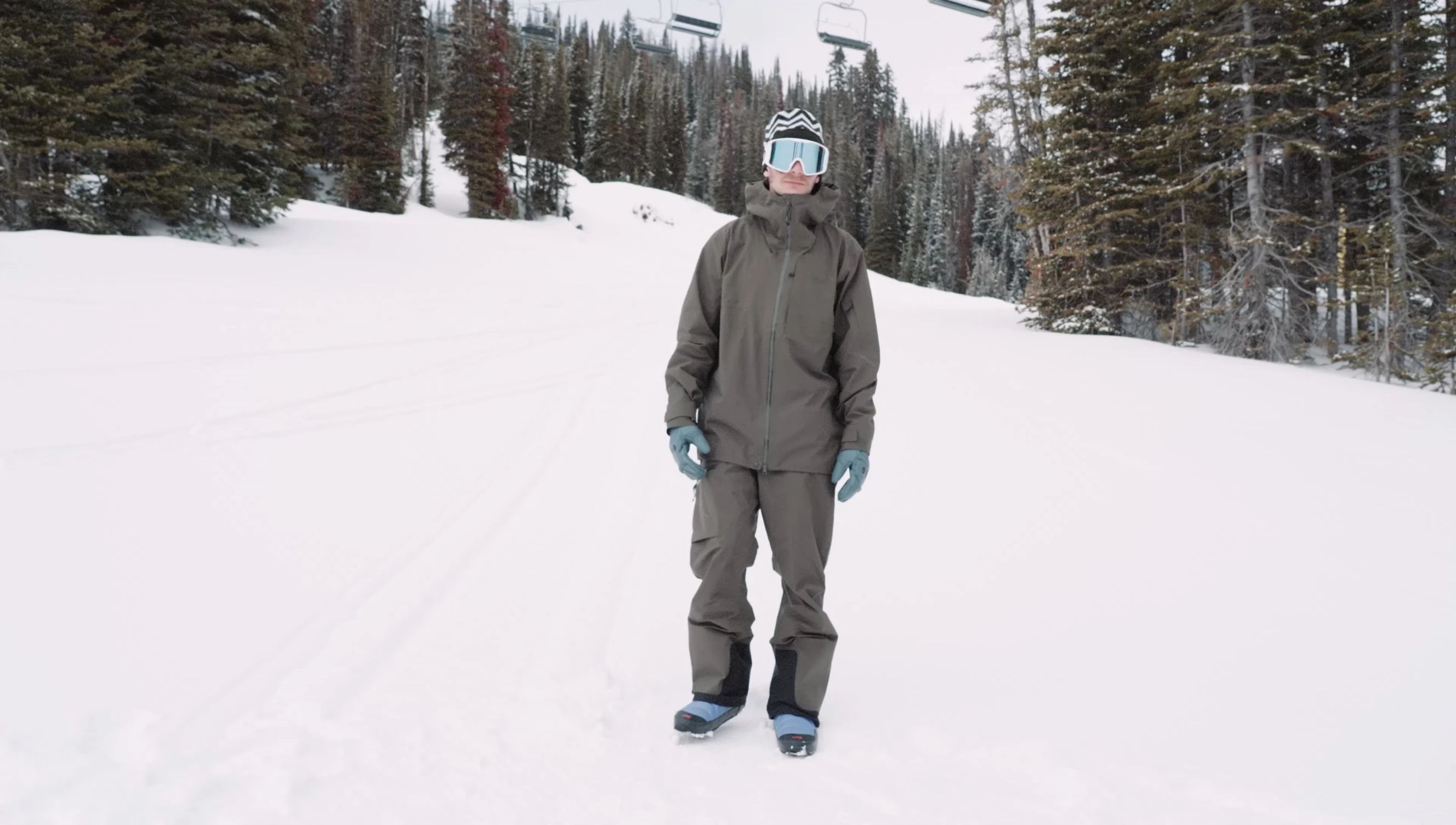 The RAB Khroma Kinetic 3L Jacket shown on a model