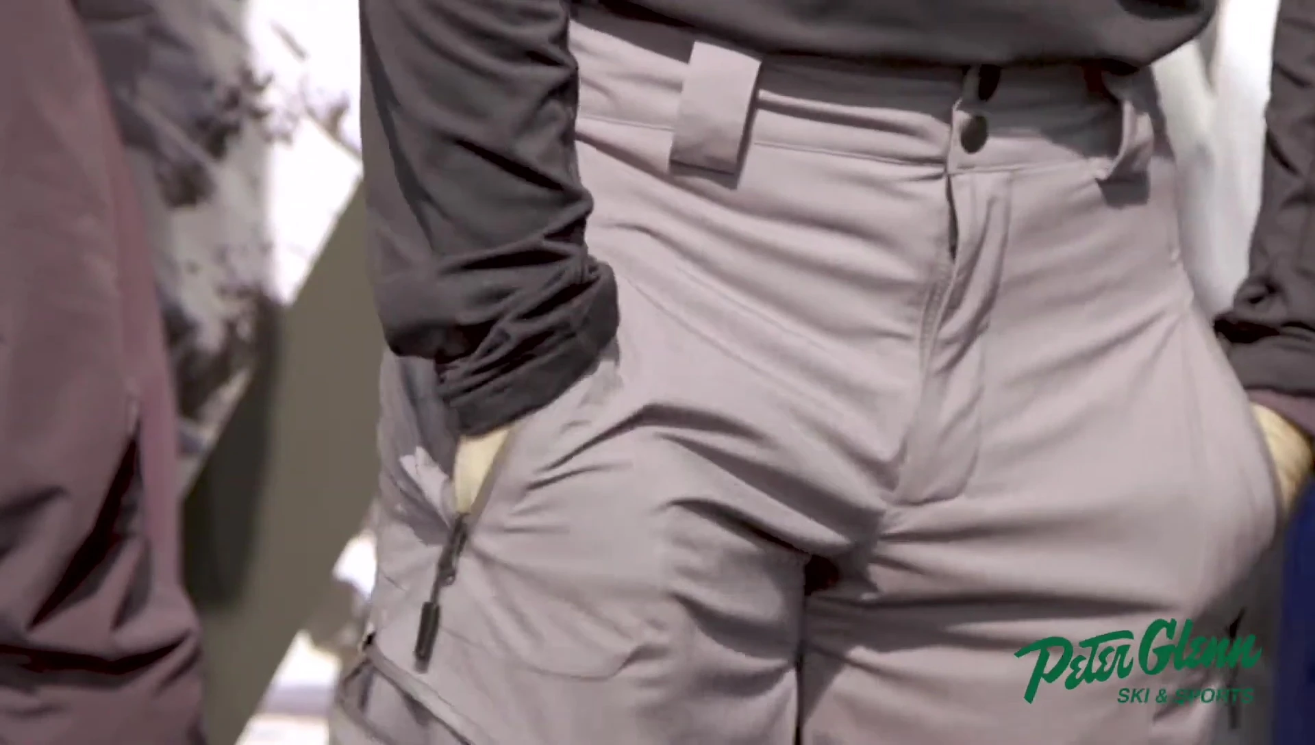 Jonny demonstrating the adjustable waist straps.