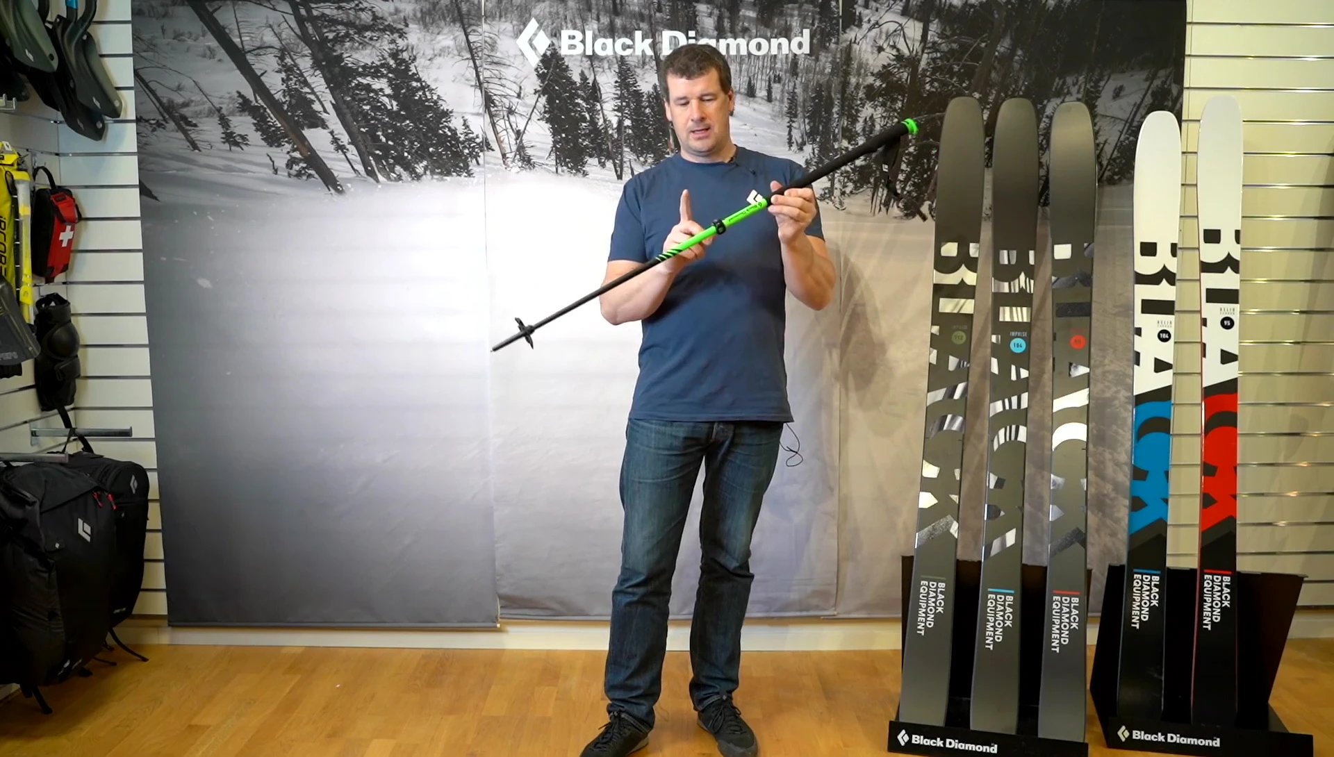 Demonstration of the flick lock
