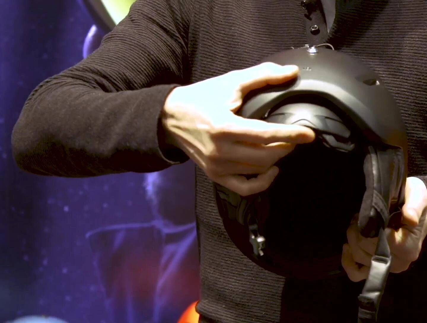 Mattia showing vertical adjustment mechanism