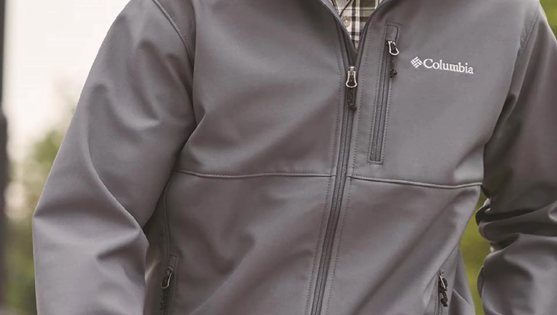 Paramo Enduro Jacket ventilation and pocket details