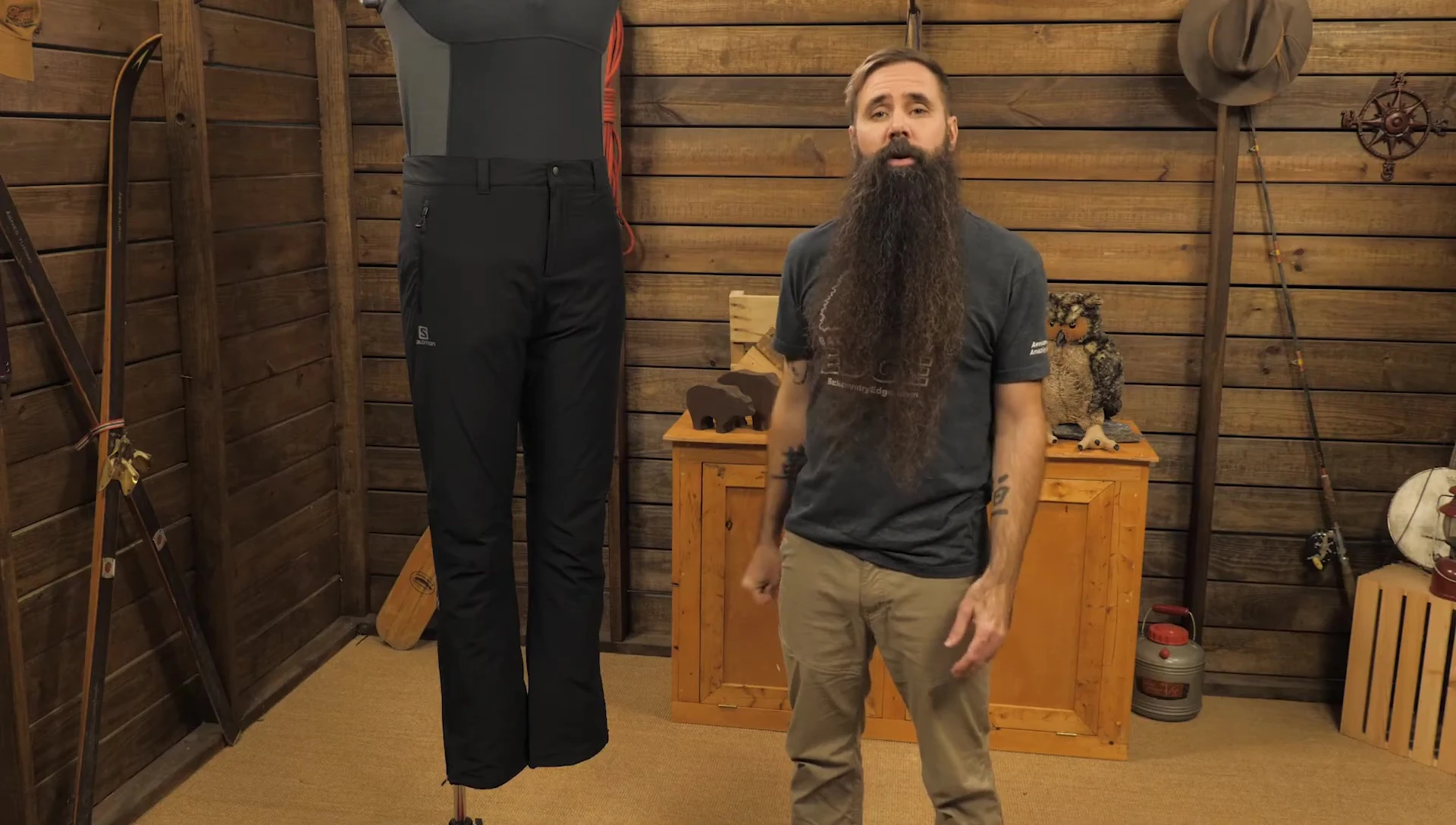 Overall shot of the Salomon Men's Nova Pant