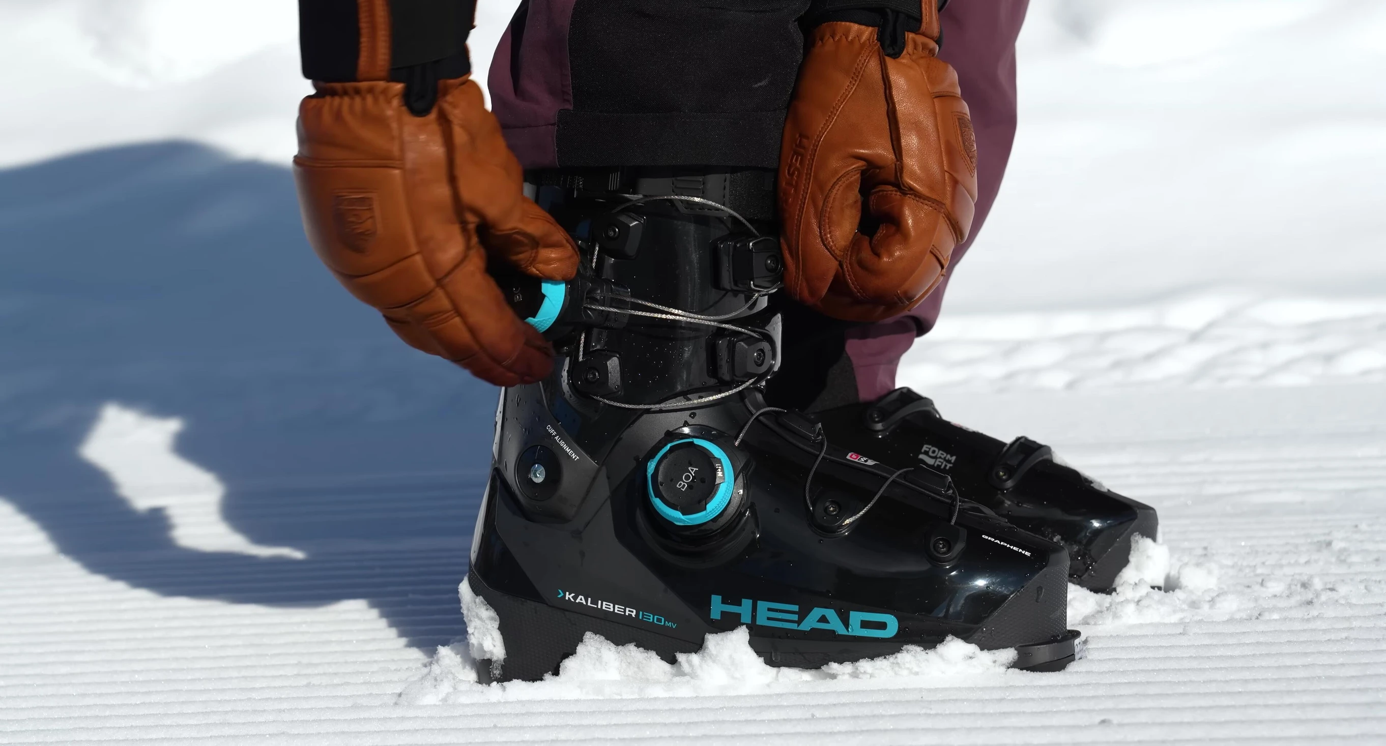 Adjusting the BOA® dials to find perfect fit.