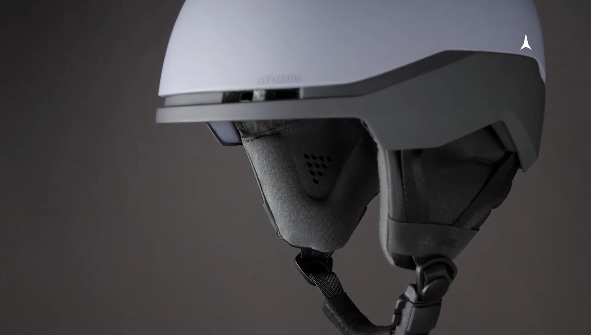 Close up shot of the Live Fit pads showing how they conform to the head