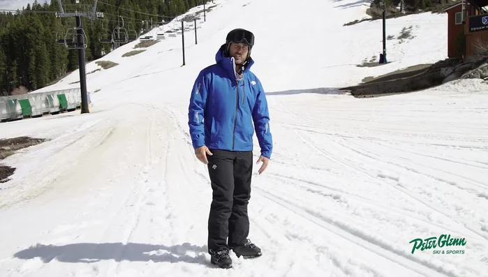 Highlighting Waterproof and Breathable Features (20K/20K)