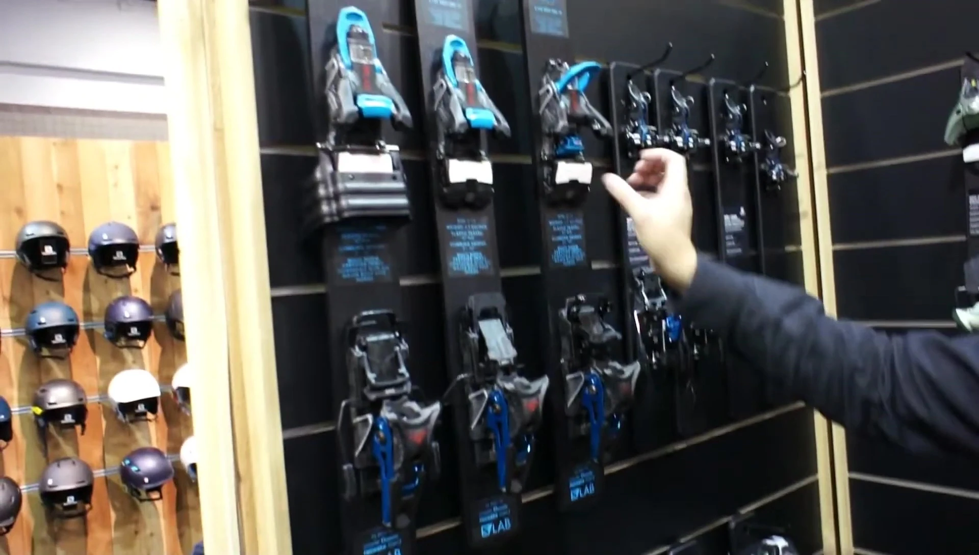 Image of the Salomon Shift binding