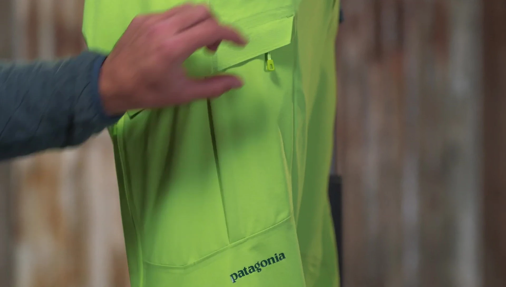 Close-up of the zippered cargo pockets.