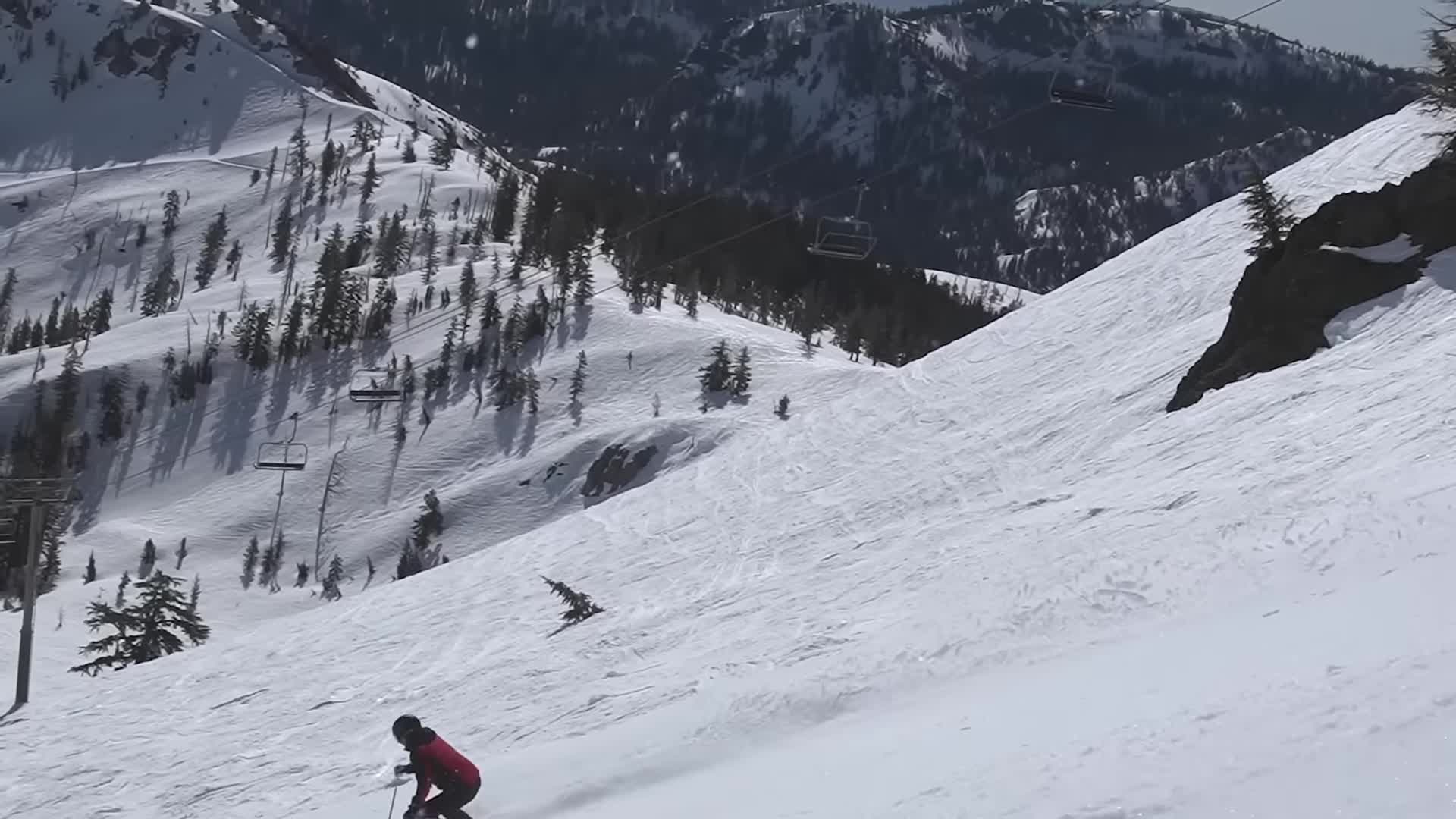 Jonny Moseley introduces the Darn Tough socks review.